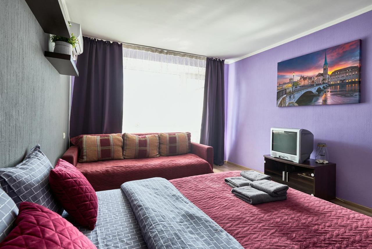 Dve Bolshie Spalni: Central Apartment near Gulliver Mall Kyiv Exterior photo