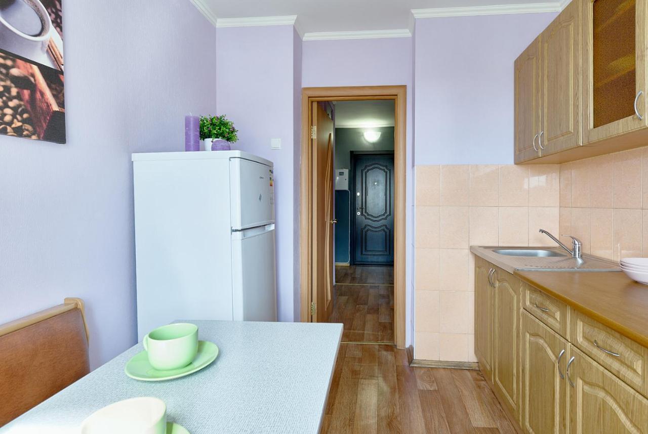 Dve Bolshie Spalni: Central Apartment near Gulliver Mall Kyiv Exterior photo