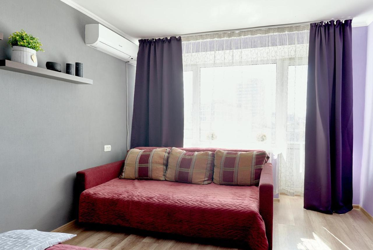 Dve Bolshie Spalni: Central Apartment near Gulliver Mall Kyiv Exterior photo
